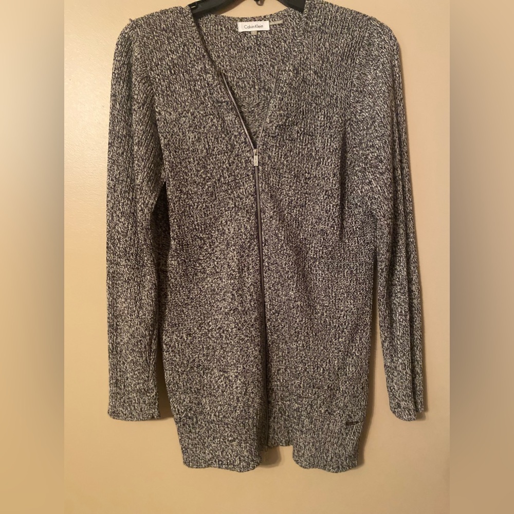 Calvin  Klein cardigan Lg blk/wht zippered front brand new no tags